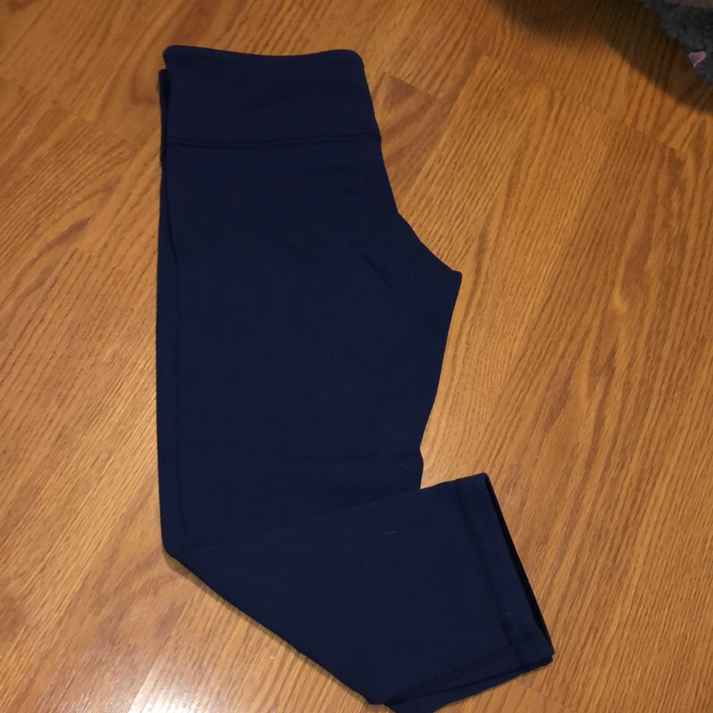 LULULEMON Capri leggings
